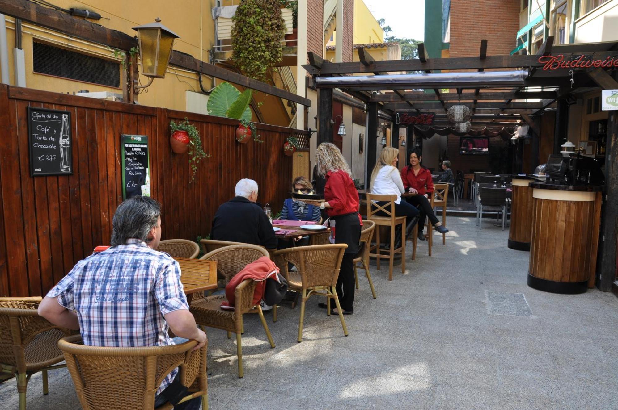 Hostal Montsant 살루 외부 사진