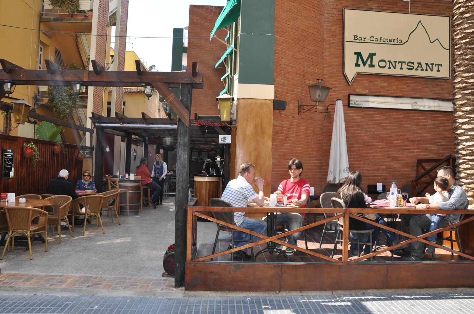 Hostal Montsant 살루 외부 사진