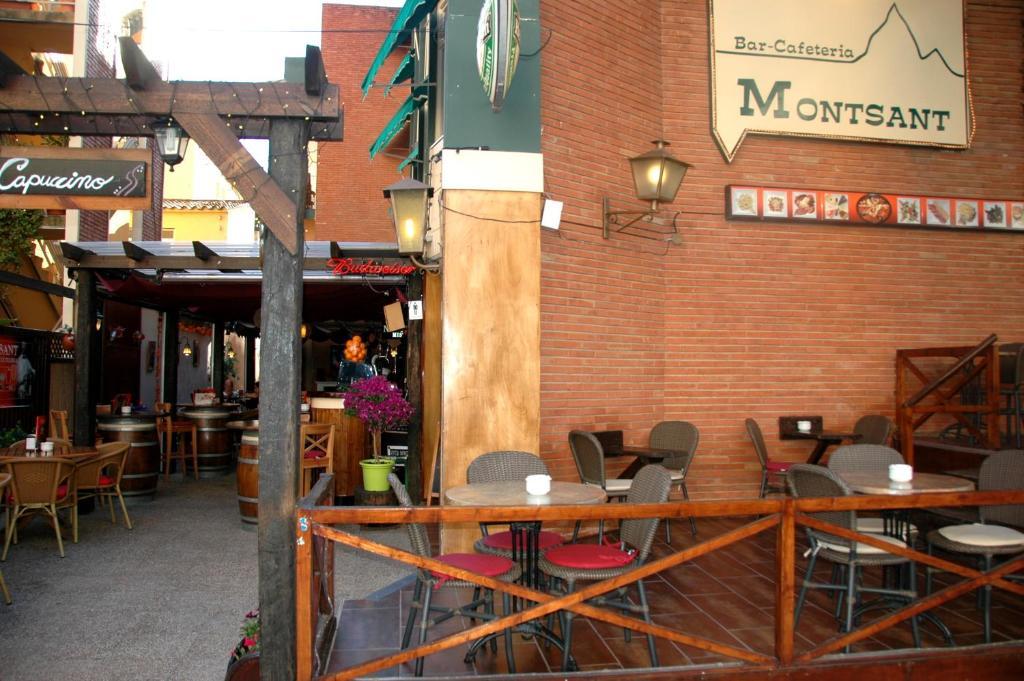 Hostal Montsant 살루 외부 사진