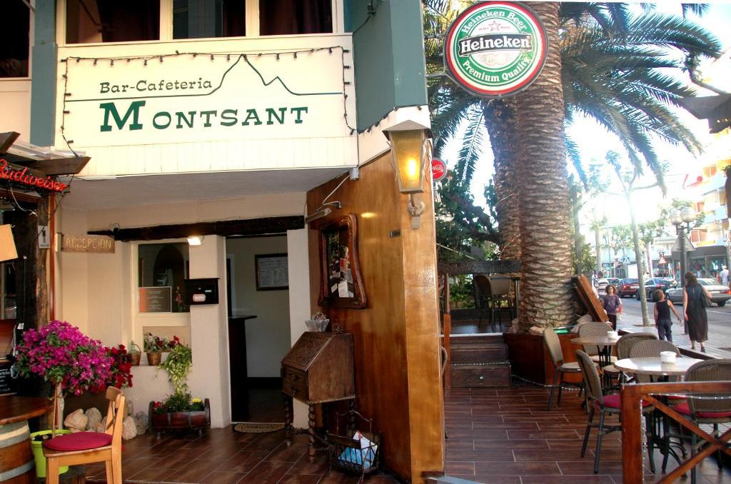 Hostal Montsant 살루 외부 사진