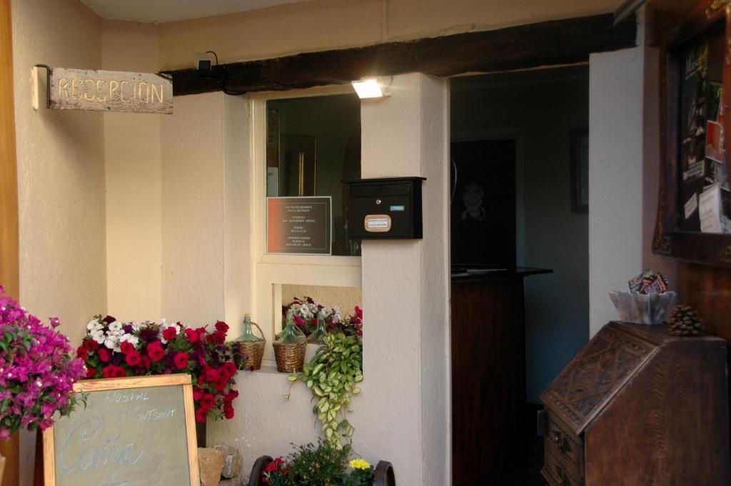 Hostal Montsant 살루 외부 사진