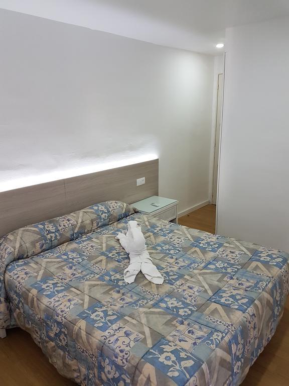 Hostal Montsant 살루 외부 사진