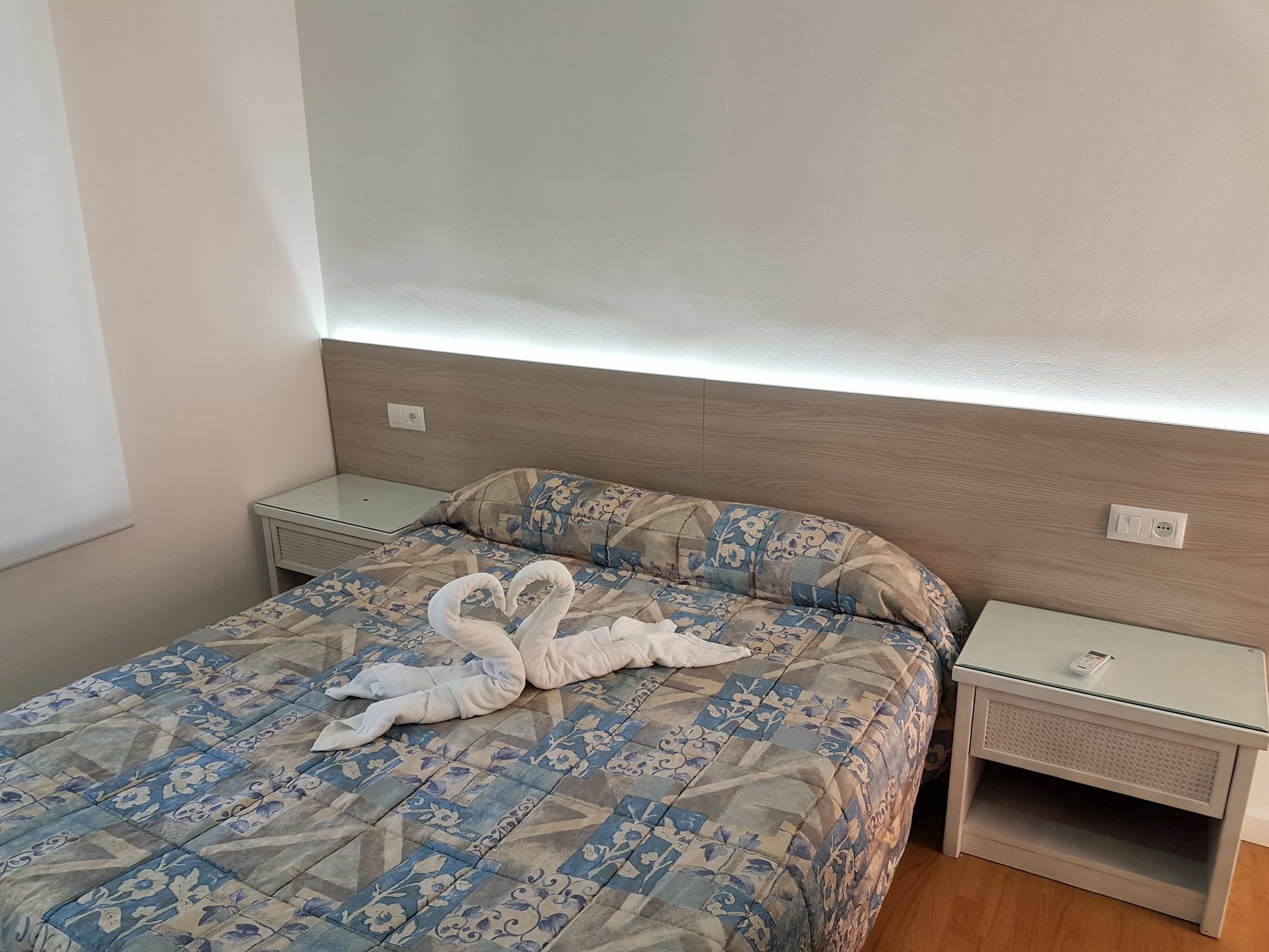 Hostal Montsant 살루 외부 사진