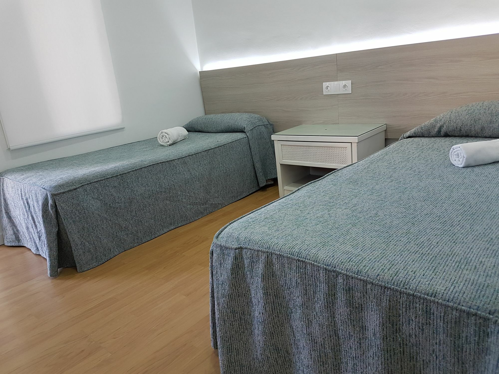 Hostal Montsant 살루 외부 사진