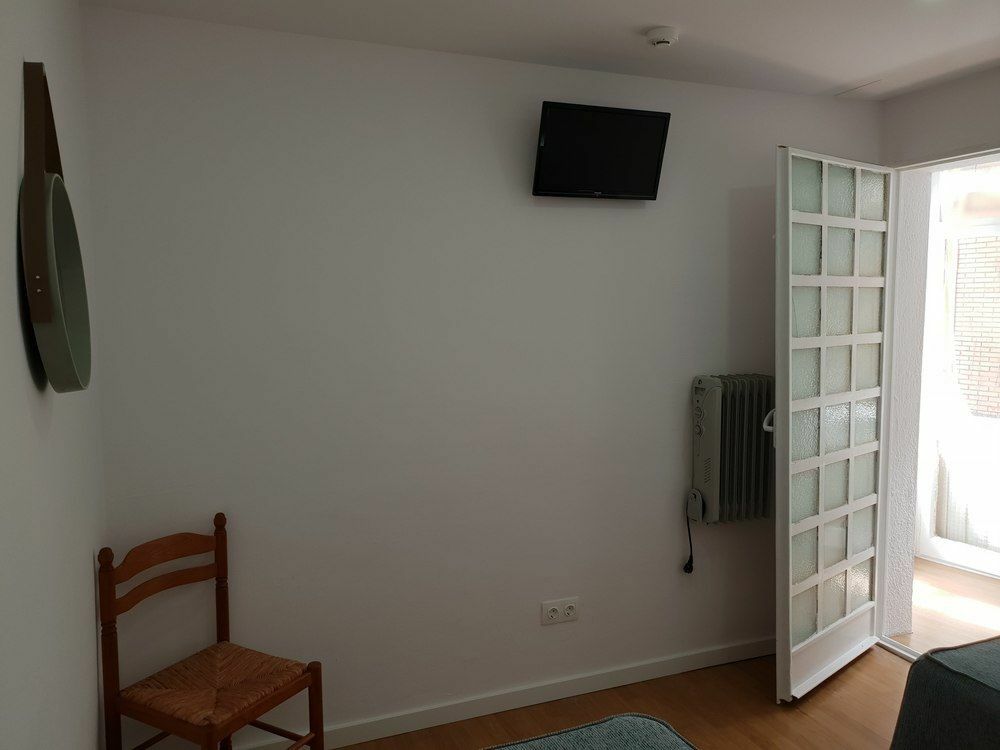 Hostal Montsant 살루 외부 사진